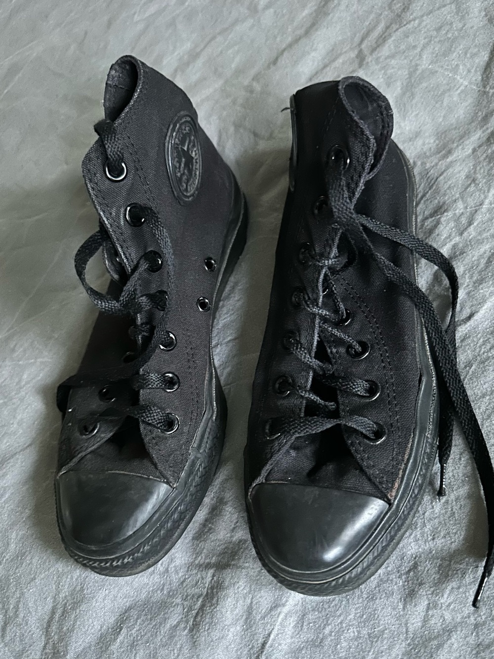 CONVERSE ALL STAR High-Top Mono Black Canvas Sneakers 7.5 - AS-IS